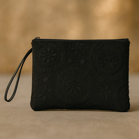 Siyah Yuvarlak Motifli Clutch Çanta – Kallina Dokulu El Portföyü